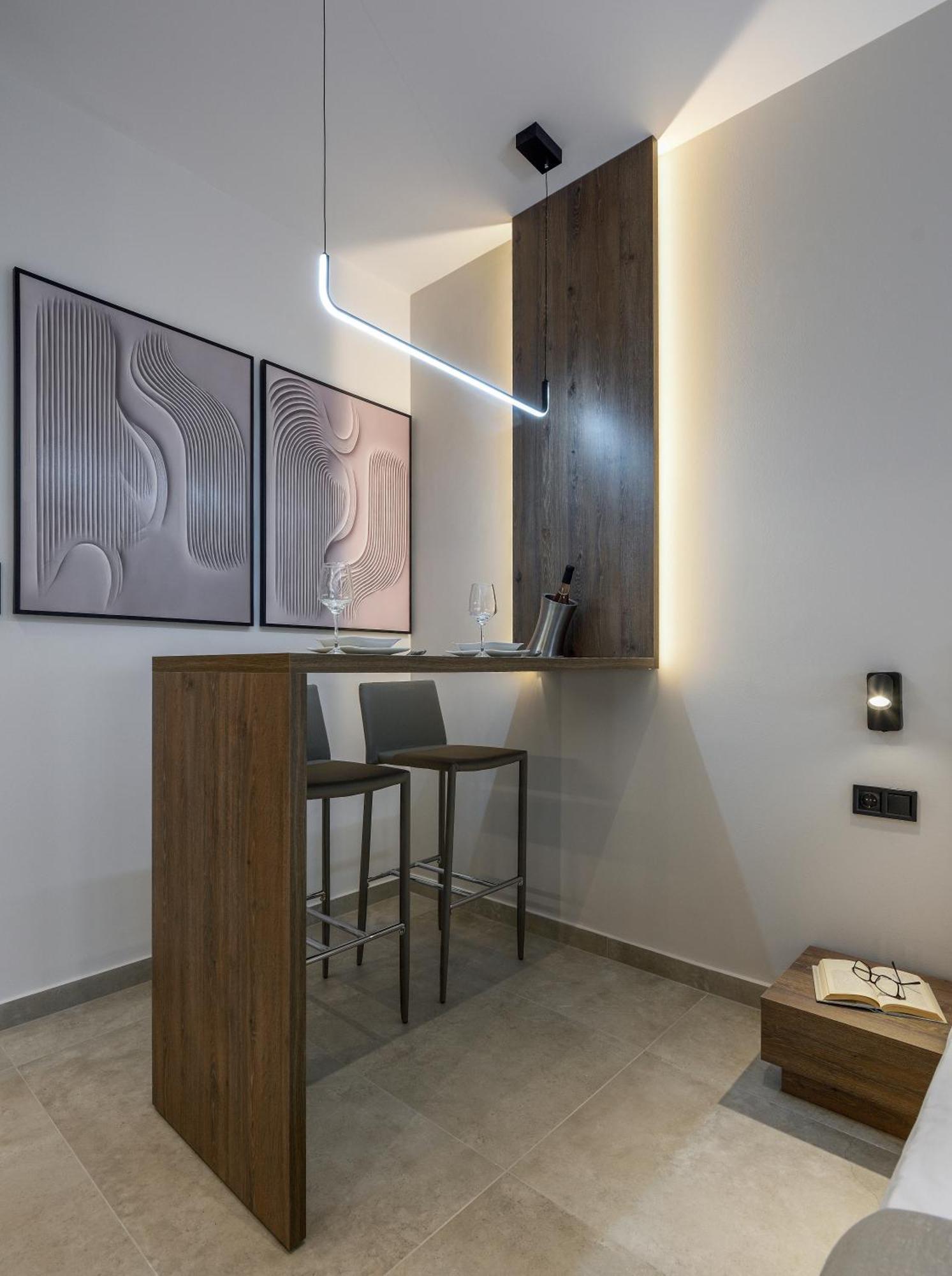 Loena Luxury * Salonicco